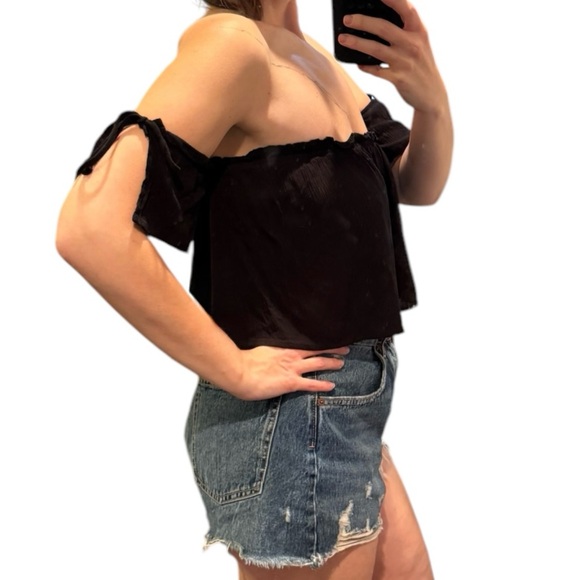 Black tie sleeve crop top - Picture 8 of 8